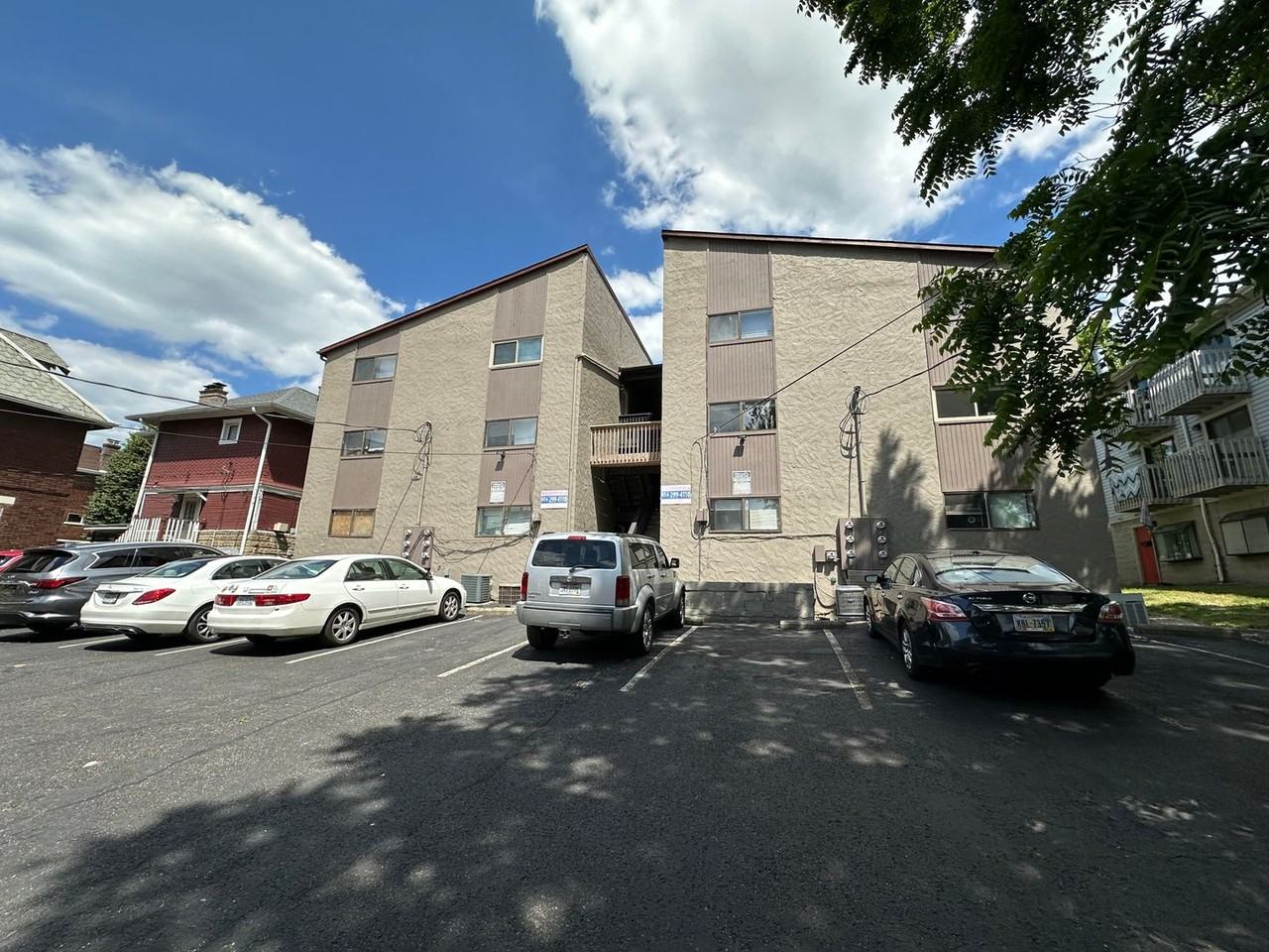 Summit St 1677-1683 TPP - Photo 2 of 50