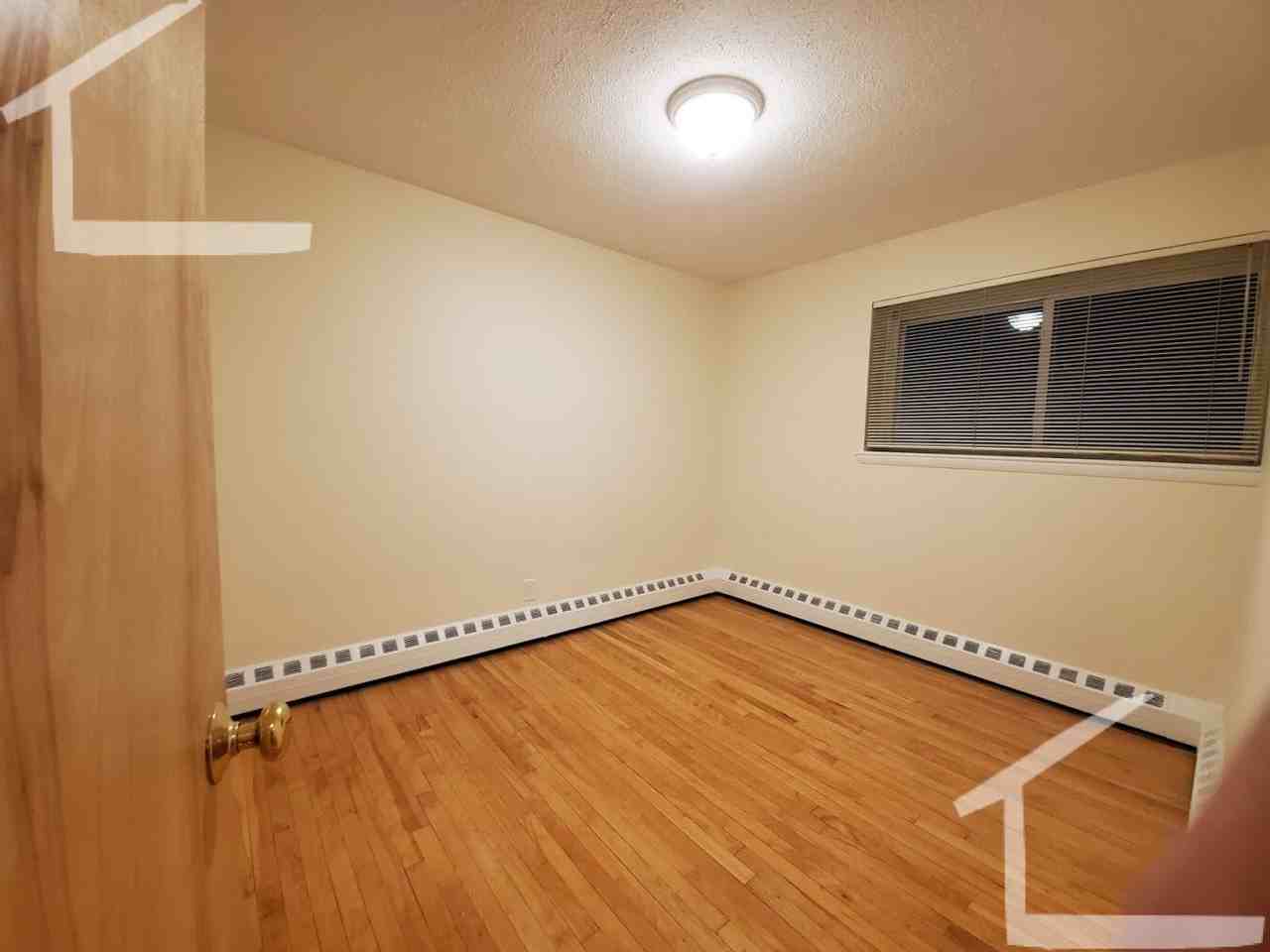 64 Parkman St - Photo 5 of 21