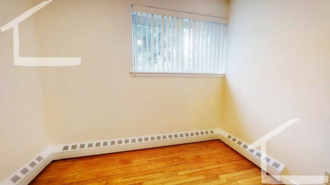 64 Parkman St - Photo 7 of 21