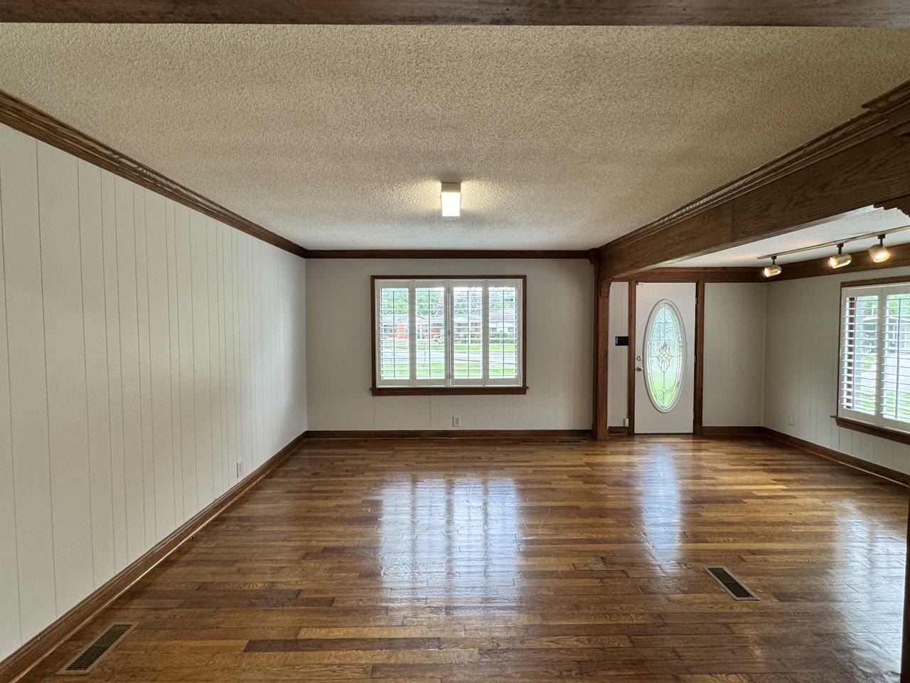 3801 Price Rd Sw - Photo 3 of 22