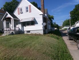 1218 N 19th Ave E - Photo 1 of 1