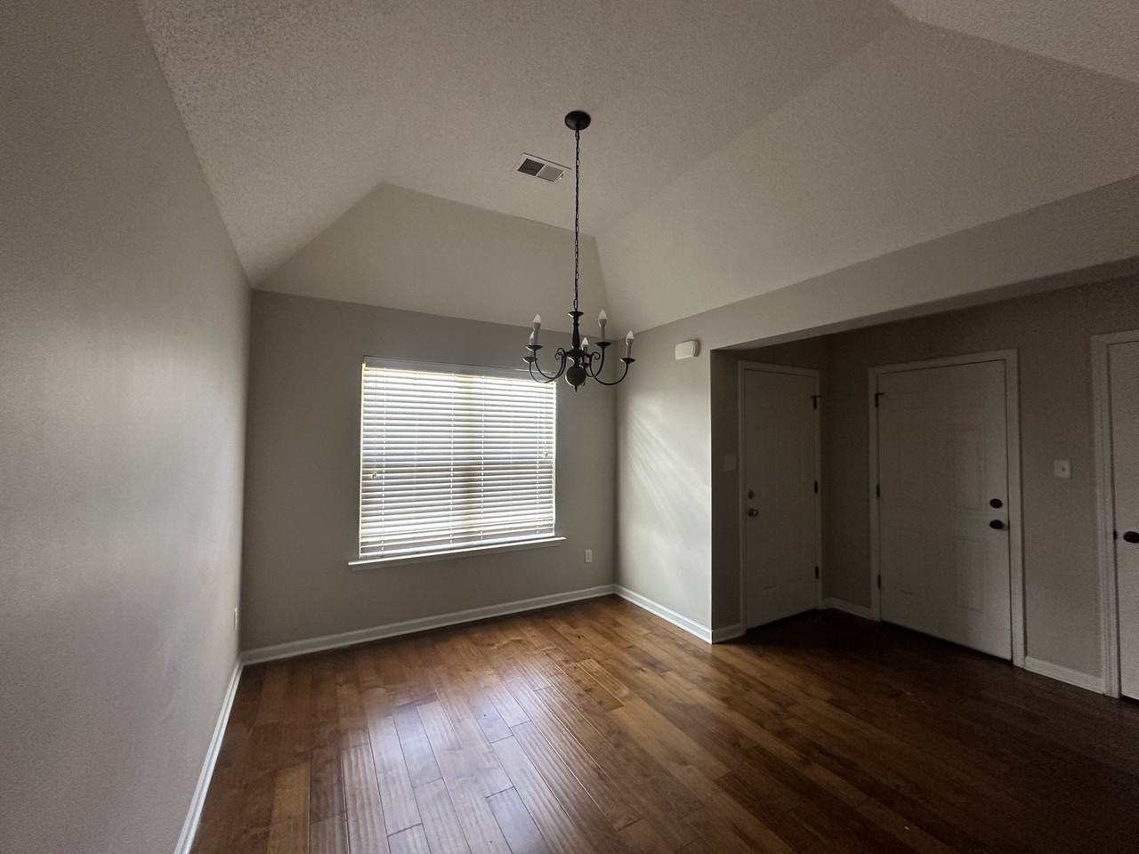 9428 Eckley Pl - Photo 2 of 22