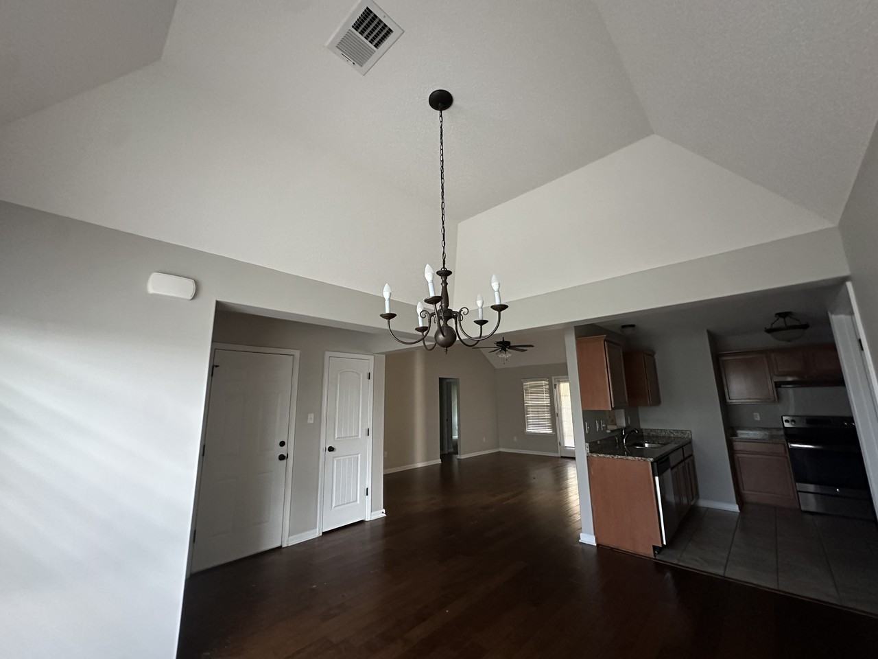 9428 Eckley Pl - Photo 3 of 22