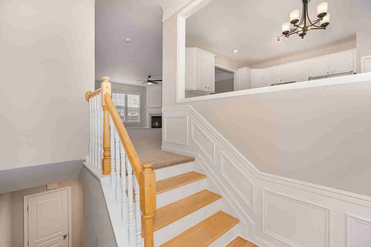 14076 Labeau Ave - Photo 3 of 23