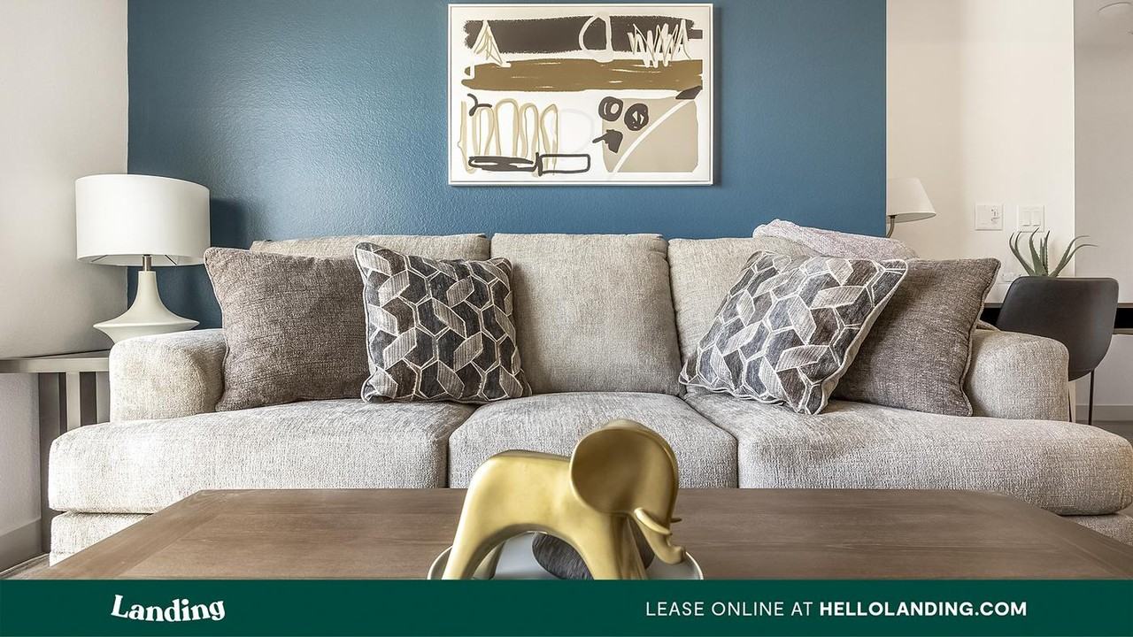 9275 N 29th Ave - Photo 2 of 50