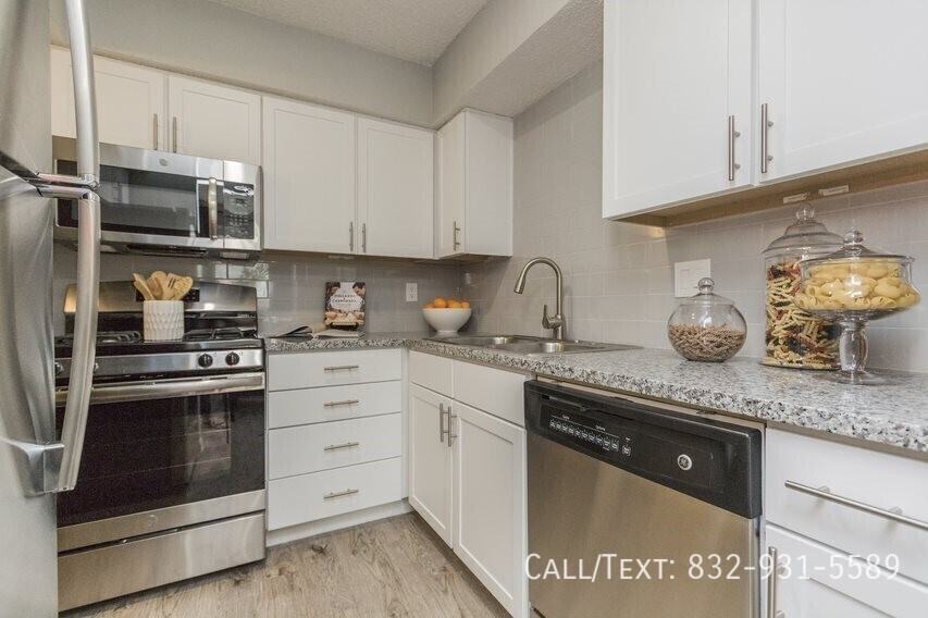 9082 Westview Dr #11BL