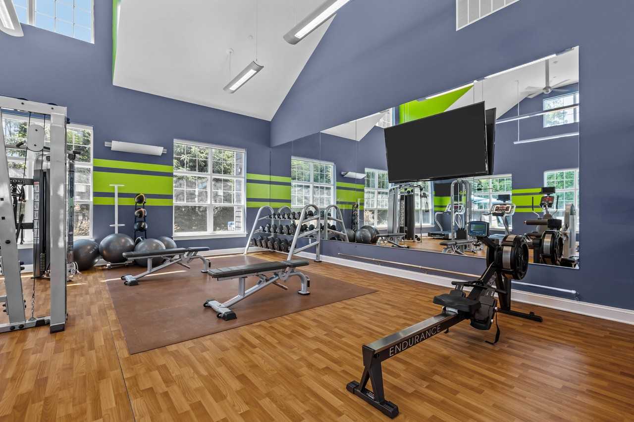 Merion Stratford Apartment Homes - Photo 6 of 18