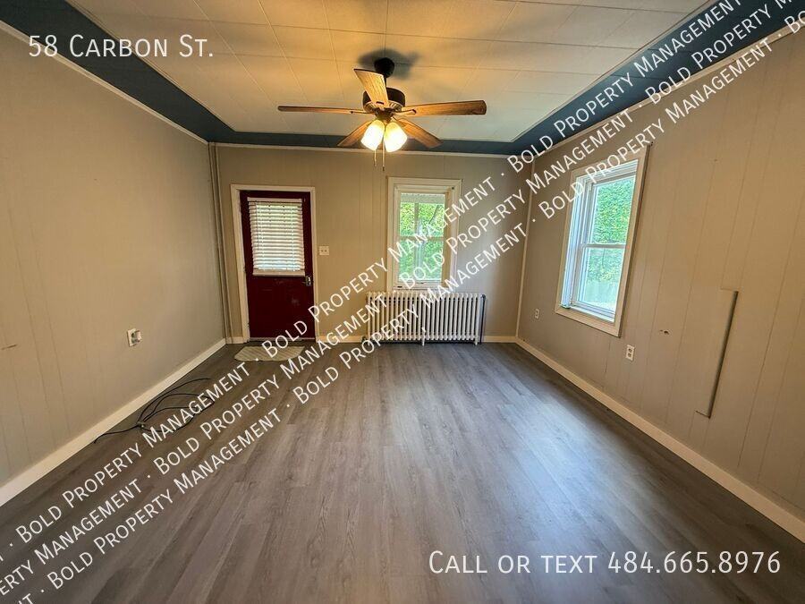 58 Carbon St - Photo 2 of 15