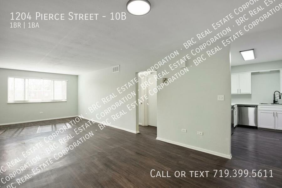 1204 Pierce St #10B - Photo 5 of 8