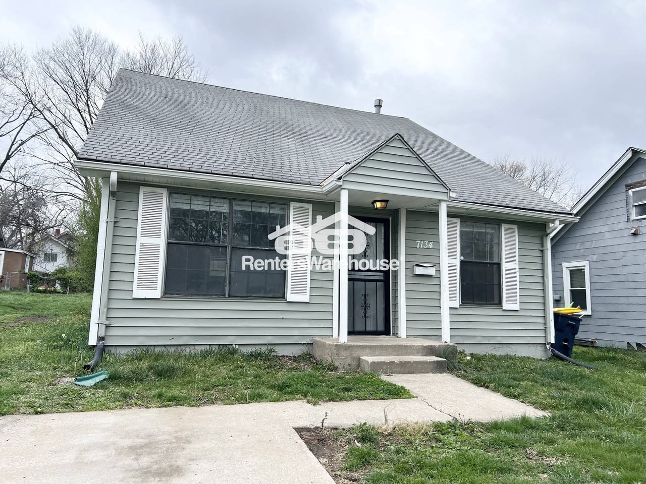 7134 Agnes Ave - Photo 2 of 14