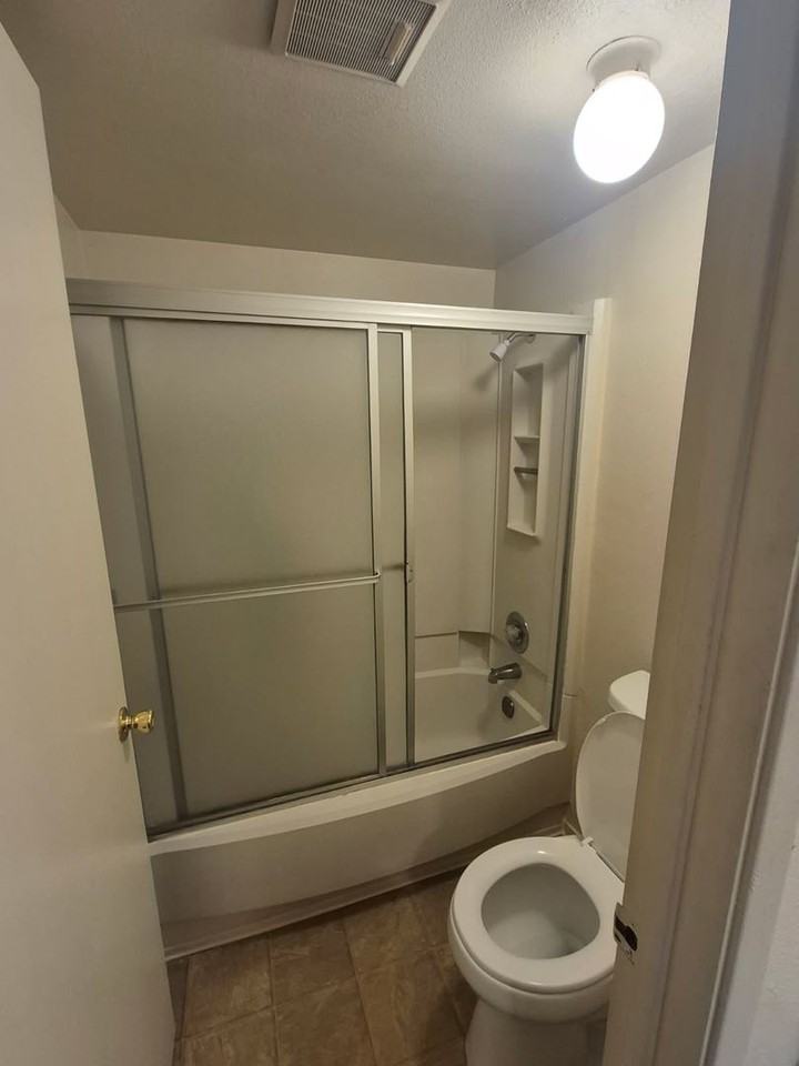 Monterey Village Apartments - Photo 4 of 16