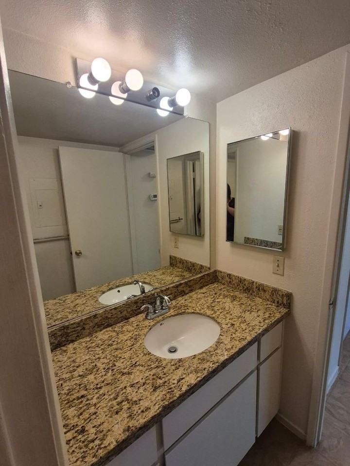 Monterey Village Apartments - Photo 5 of 16