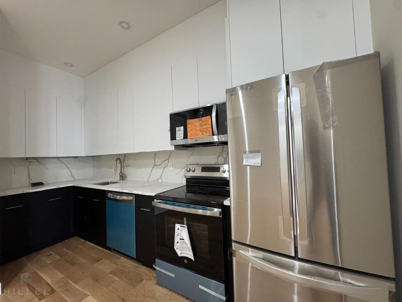 Myrtle Ave #1F - Photo 2 of 8