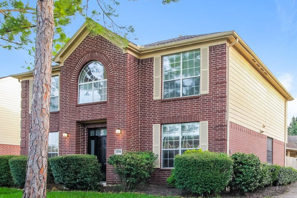 13706 Midfield Glen Ct - Photo 4 of 19