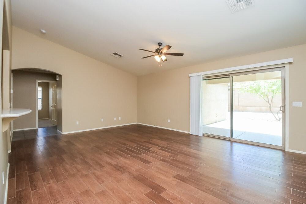 2175 W Goldmine Mountain Dr - Photo 3 of 19