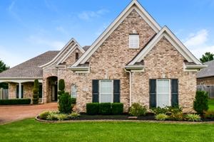 featured image of 2834 Malabar Pl