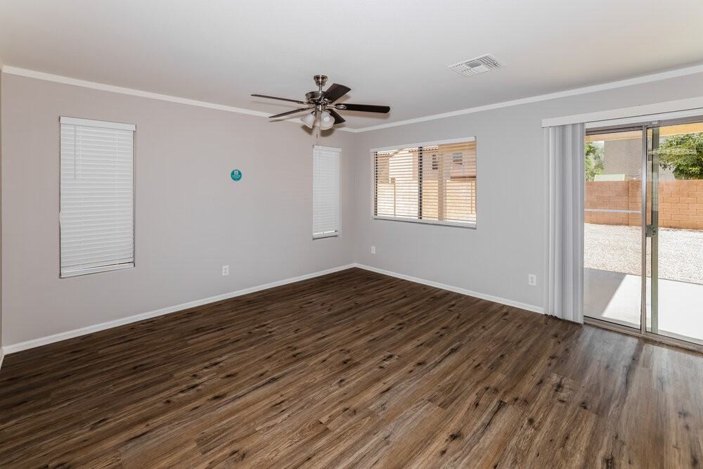 12605 W Orange Dr - Photo 5 of 20