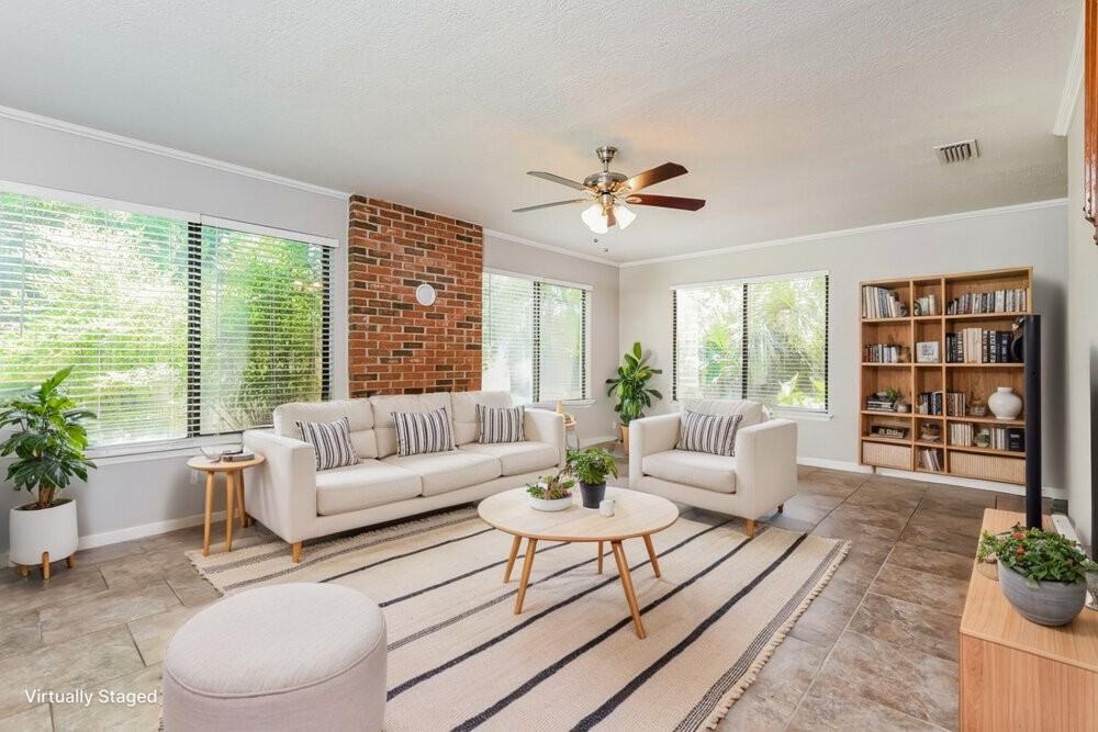 3395 Felda St - Photo 6 of 20