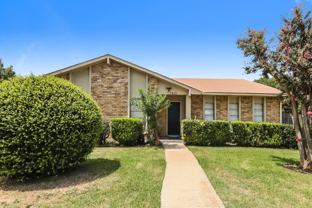 3401 Aquarius Cir - Photo 1 of 1
