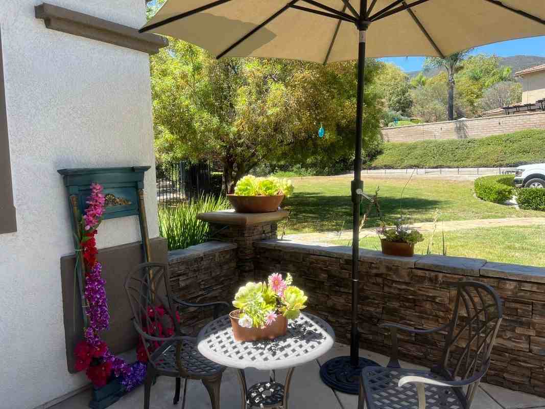1684 Tamarron Dr ##1/2 - Photo 3 of 15
