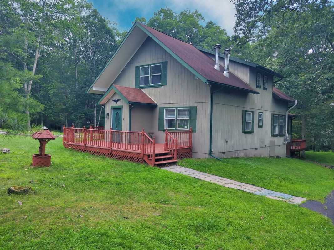 285 Bromley Rd - Photo 2 of 15