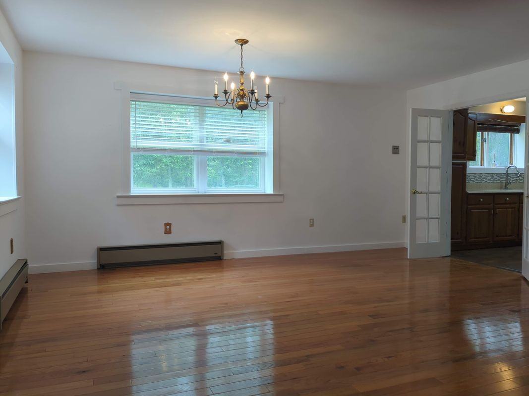 285 Bromley Rd - Photo 3 of 15