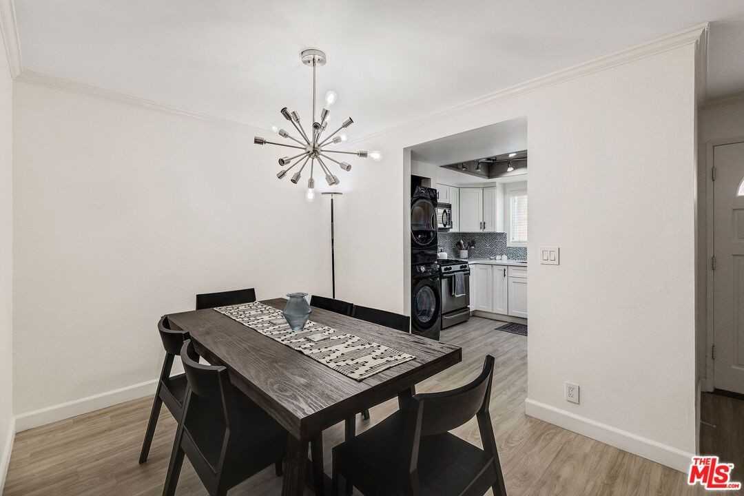 24510 Park St - Photo 3 of 15