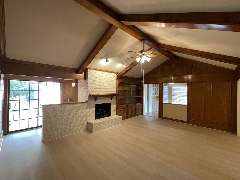 1601 Danube Lane - Photo 2 of 22