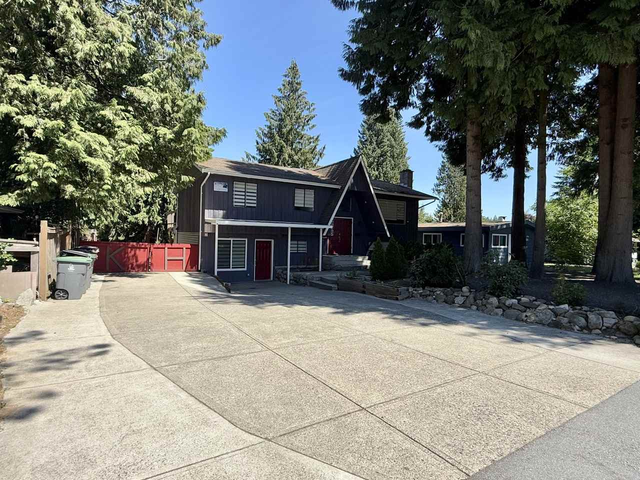 14735 60 Avenue - Photo 2 of 29