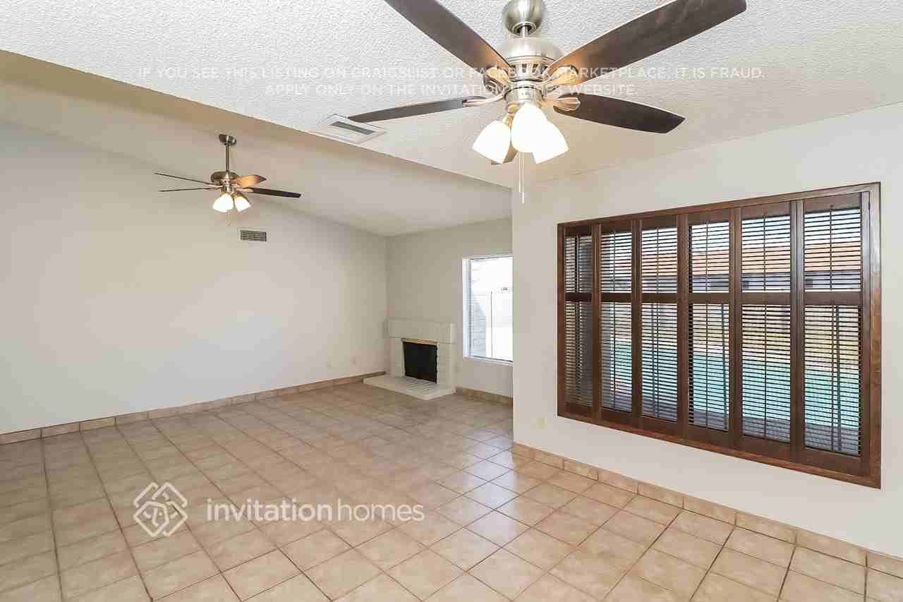 5116 N 69th Ave - Photo 4 of 16