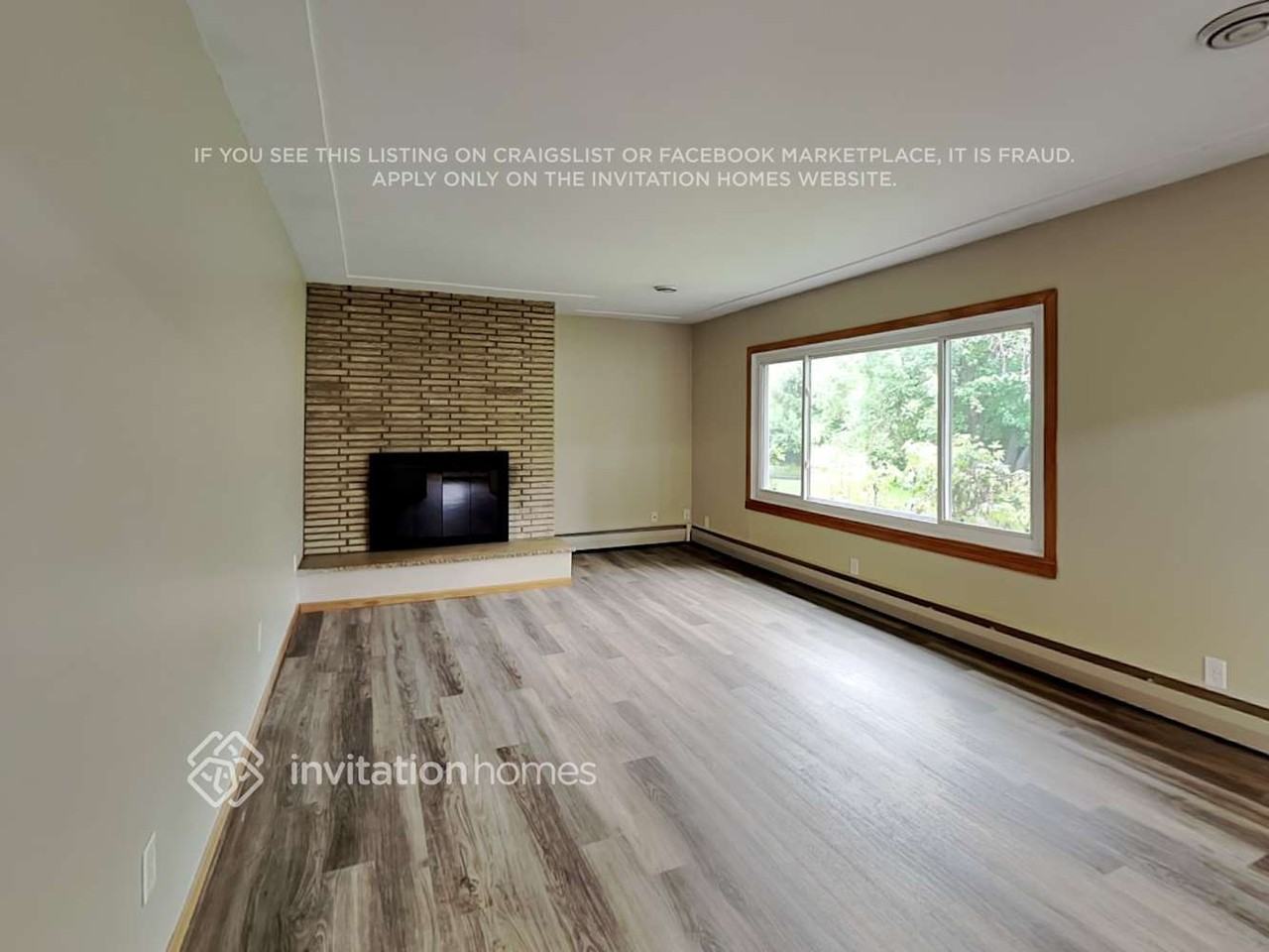 302 Zinnia Ln N - Photo 6 of 26