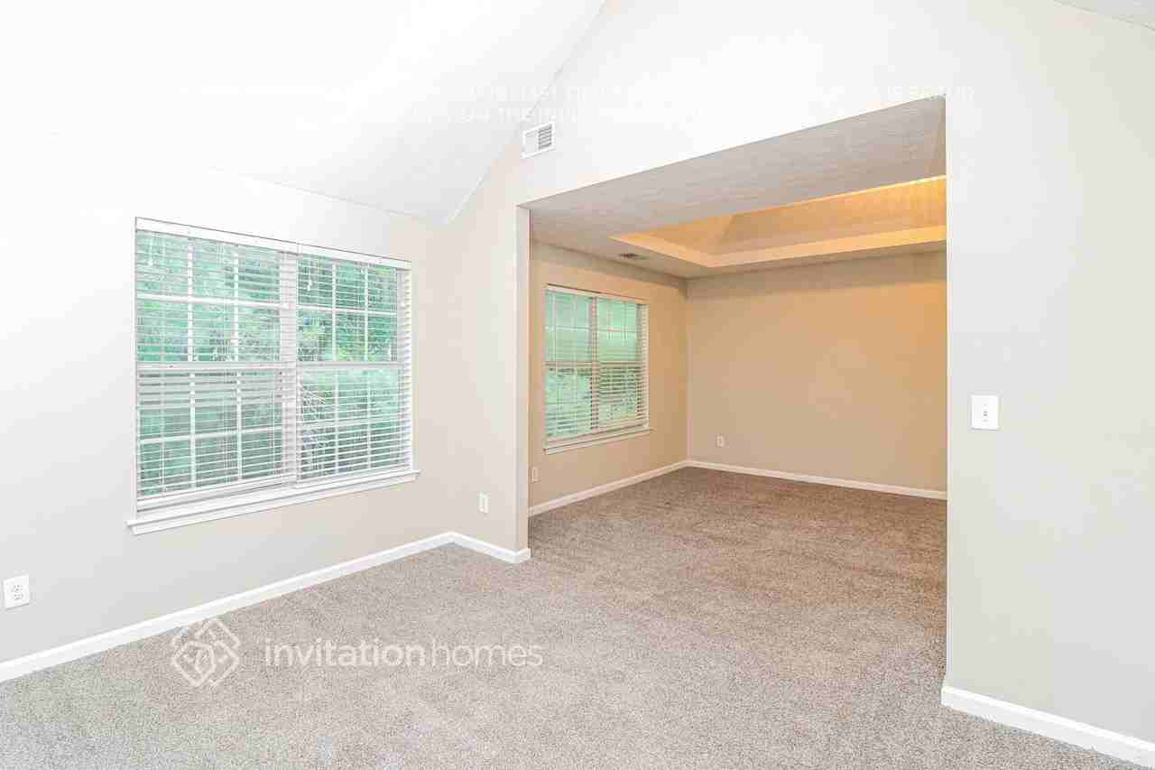 200 Laura Cir - Photo 6 of 13