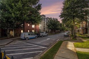 870 Mayson Turner Rd Nw #1320 - Photo 1 of 1