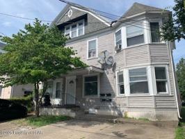 featured image of 67 W Union St