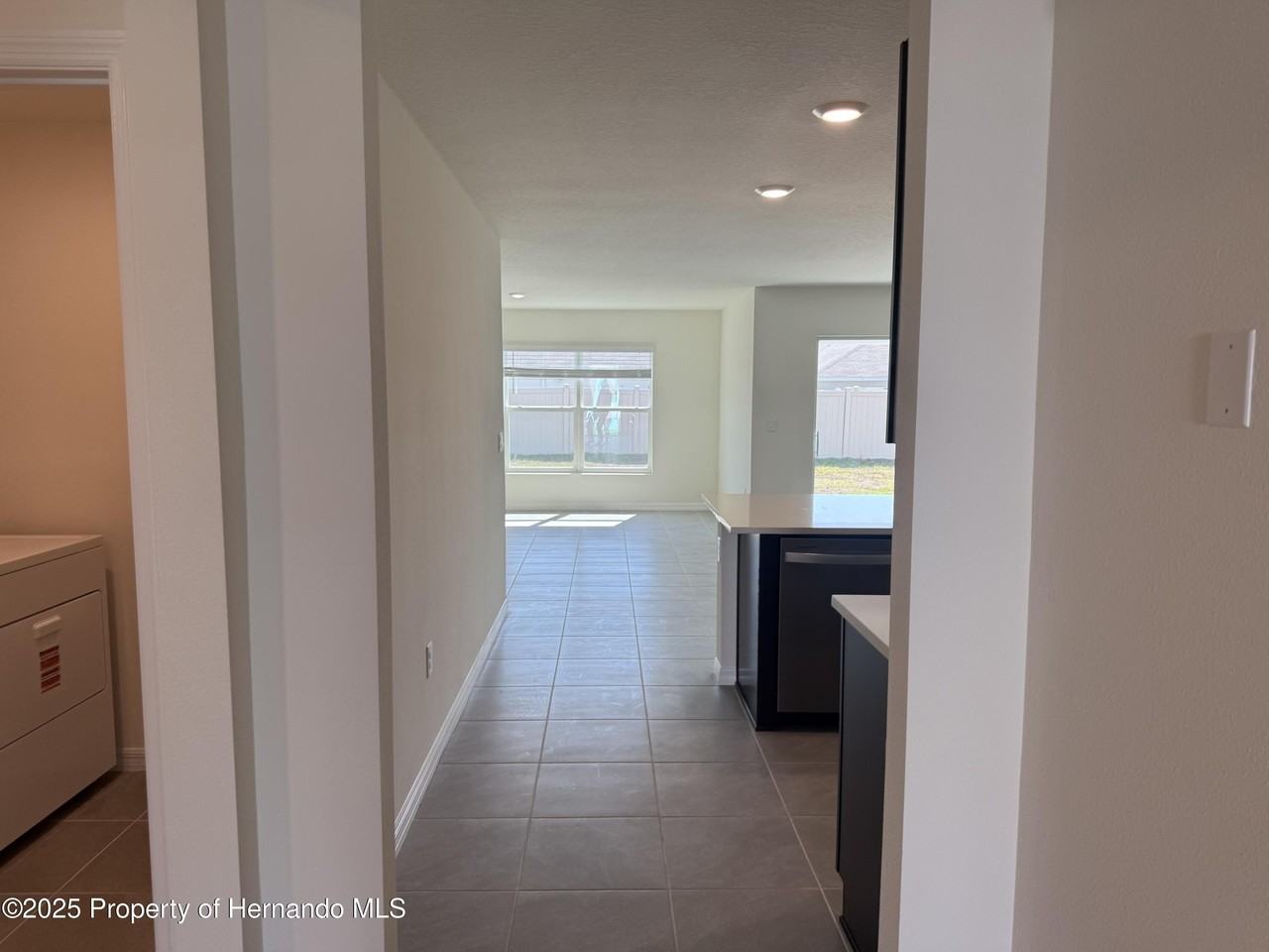 7710 Rome Ln - Photo 4 of 25