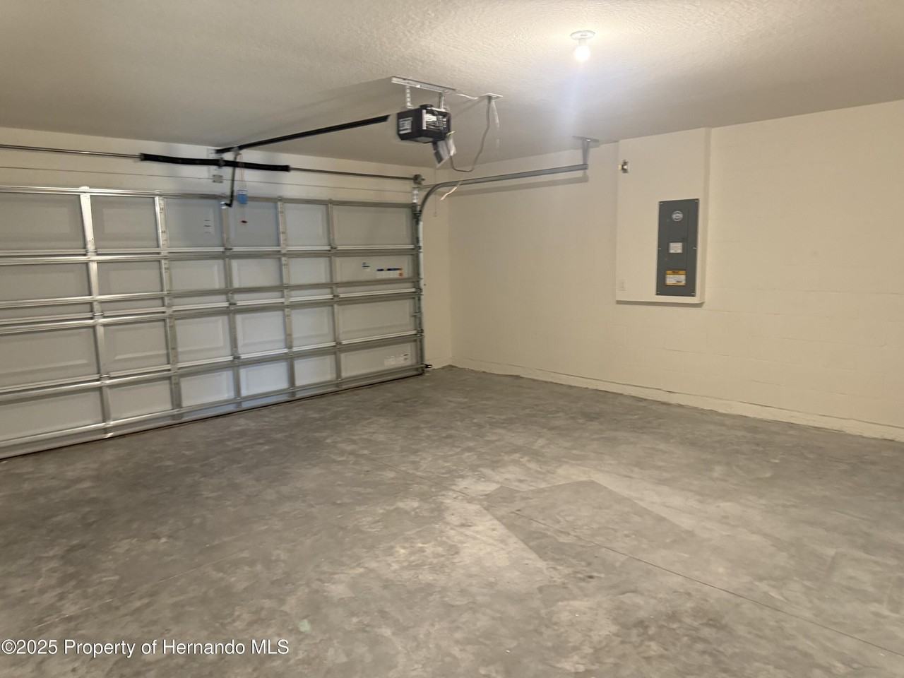 7710 Rome Ln - Photo 5 of 25