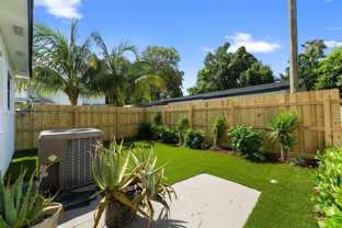 2440 Sw 3rd St - Photo 1 of 1