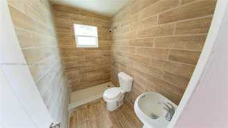 2940 Nw 88th St #B - Photo 1 of 1