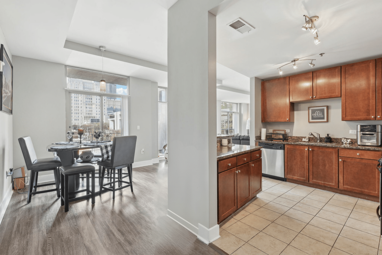 Piedmont Pad Apartments - Photo 6 of 31