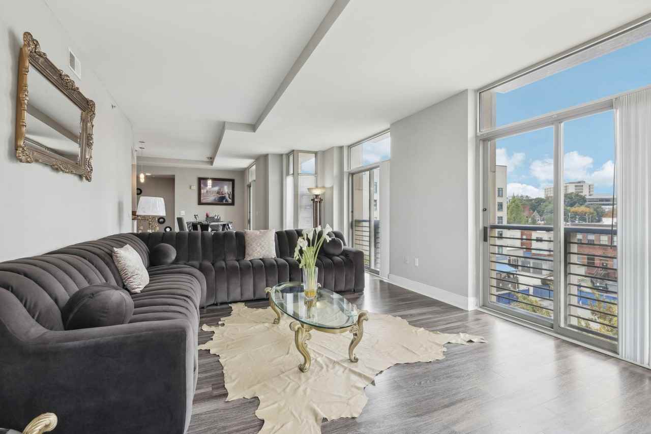 Piedmont Pad Apartments - Photo 7 of 31