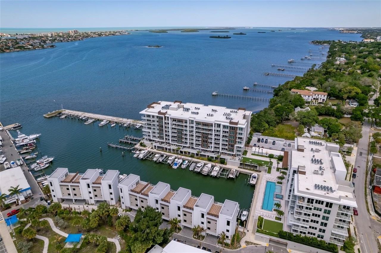 920 N Osceola Ave #403