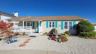 652 Newell Ave - Photo 1 of 1