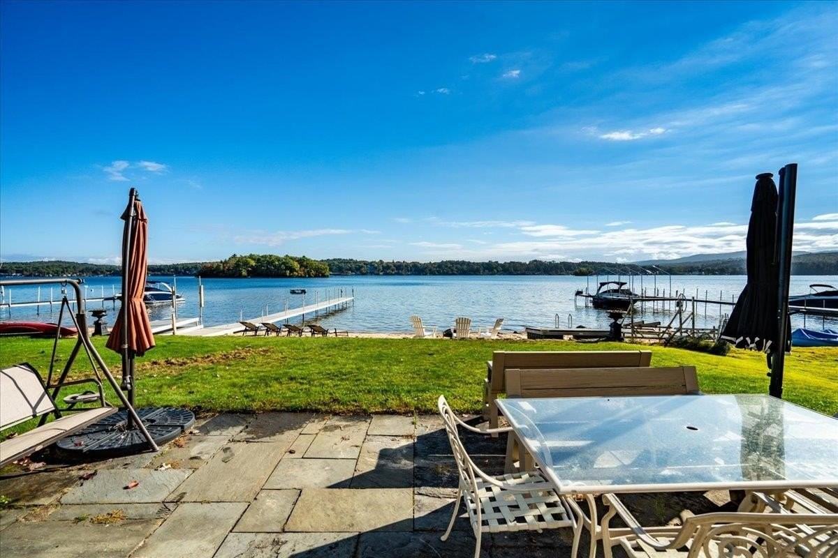 50 Paugus Park Rd - Photo 3 of 50