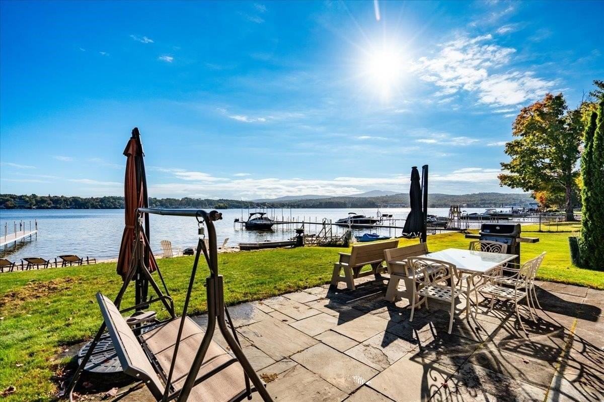 50 Paugus Park Rd - Photo 4 of 50