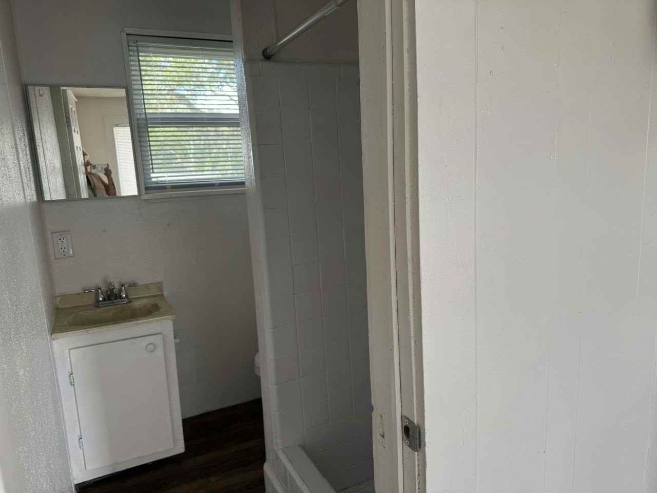 1911 Citrus Blvd #1 - Photo 5 of 5