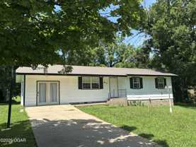 613 Stephens St - Photo 1 of 1