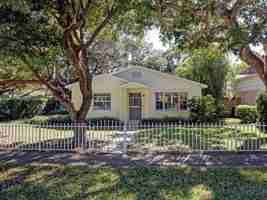 featured image of 798 Bougainvillea Ln