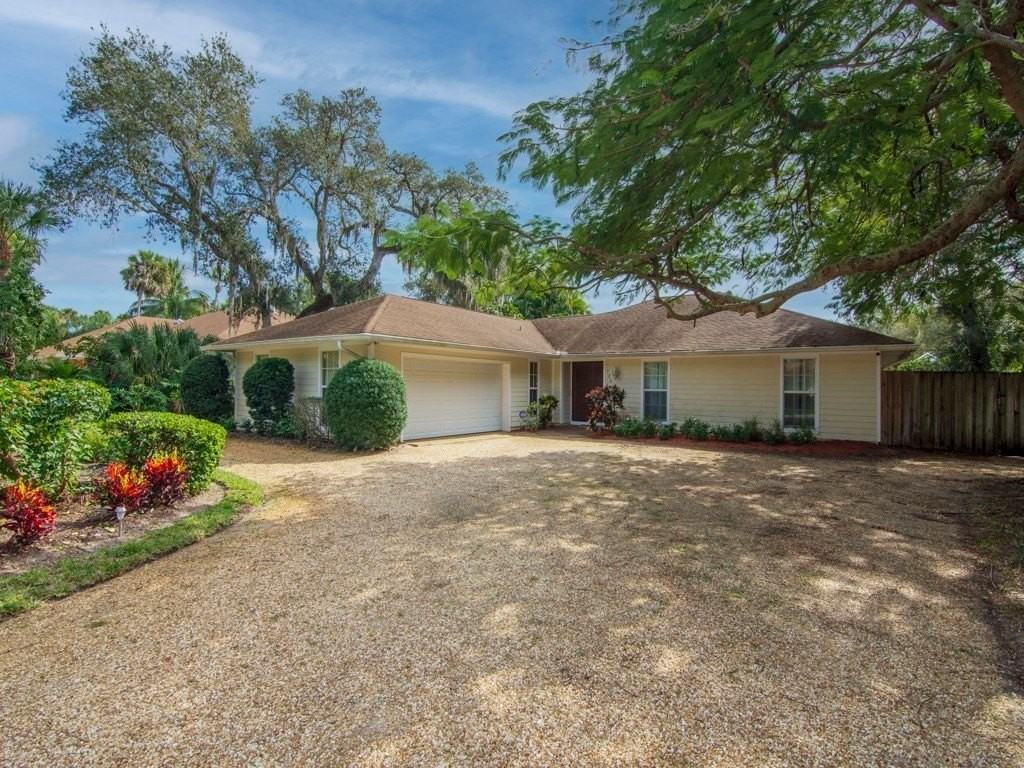 726 Flamevine Lane - Photo 2 of 35