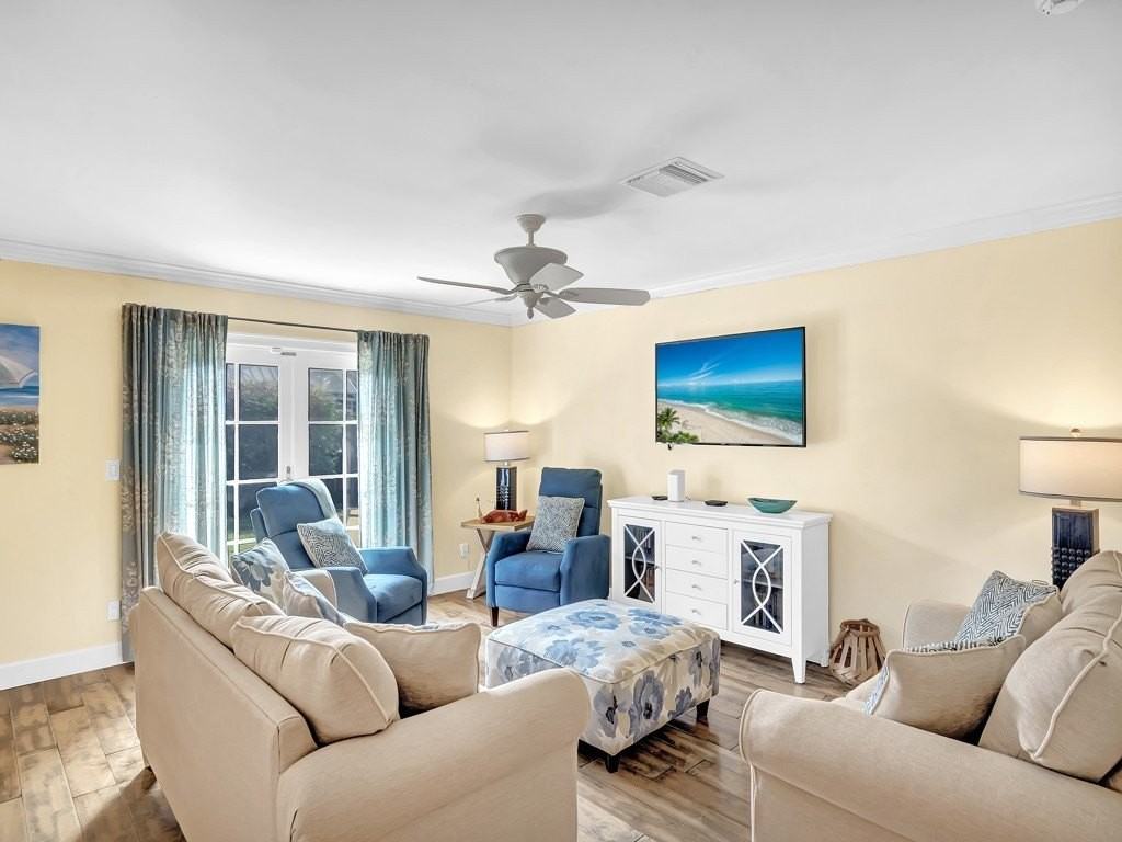 726 Flamevine Lane - Photo 6 of 35