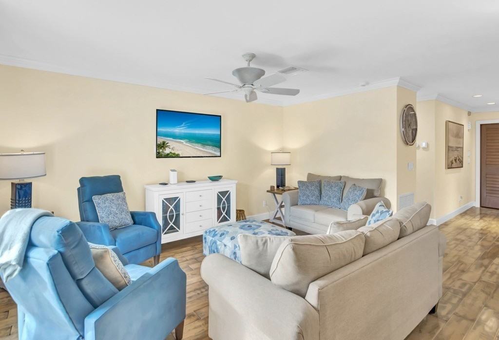 726 Flamevine Lane - Photo 7 of 35